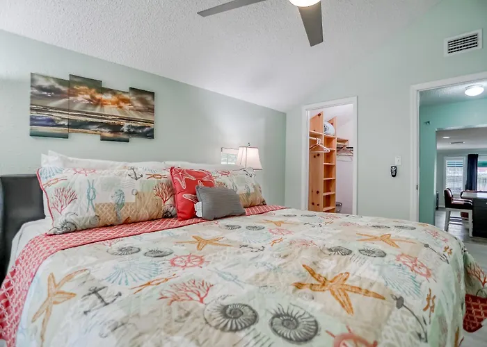 Bay Escape & Ocean Away Holiday home Clearwater Beach